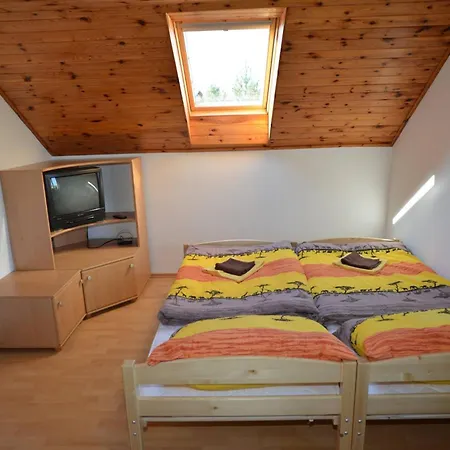 Holiday home Na Vejhonu Jizna