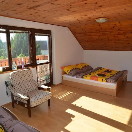 Na Vejhonu Jizna Holiday home Pluhuv Zdar
