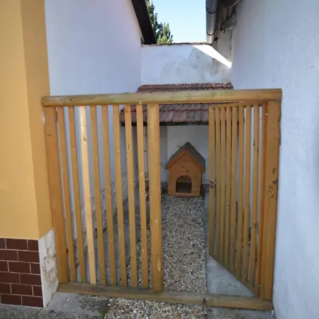 Holiday home Na Vejhonu Jizna Pluhuv Zdar
