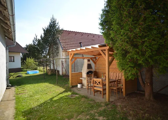Holiday home Na Vejhonu Jizna